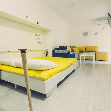 Hristovi Apartments สโกเปีย ภายนอก รูปภาพ