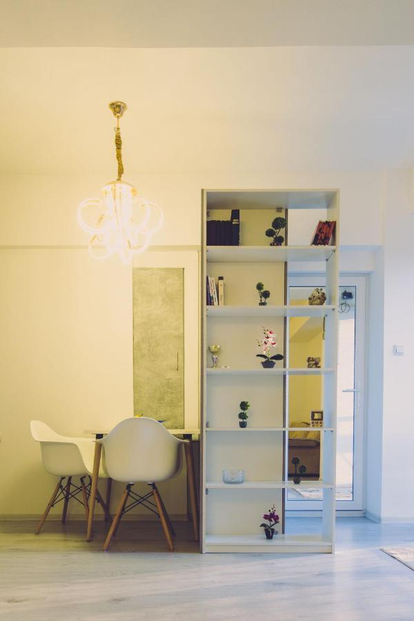 Hristovi Apartments สโกเปีย ภายนอก รูปภาพ