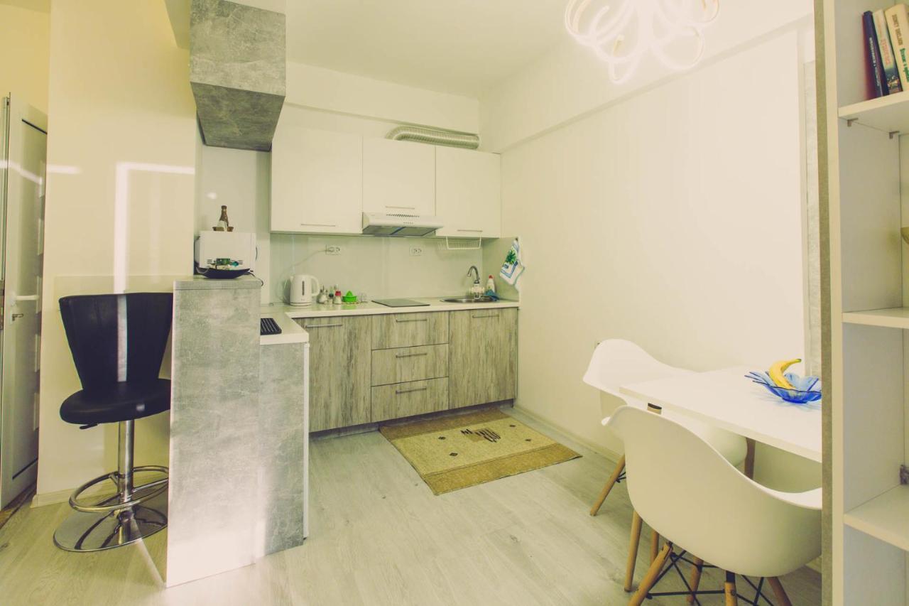 Hristovi Apartments สโกเปีย ภายนอก รูปภาพ