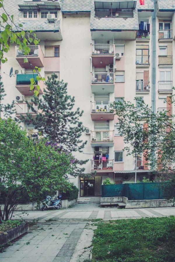 Hristovi Apartments สโกเปีย ภายนอก รูปภาพ